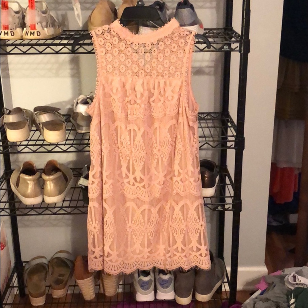 Cute lace dress!